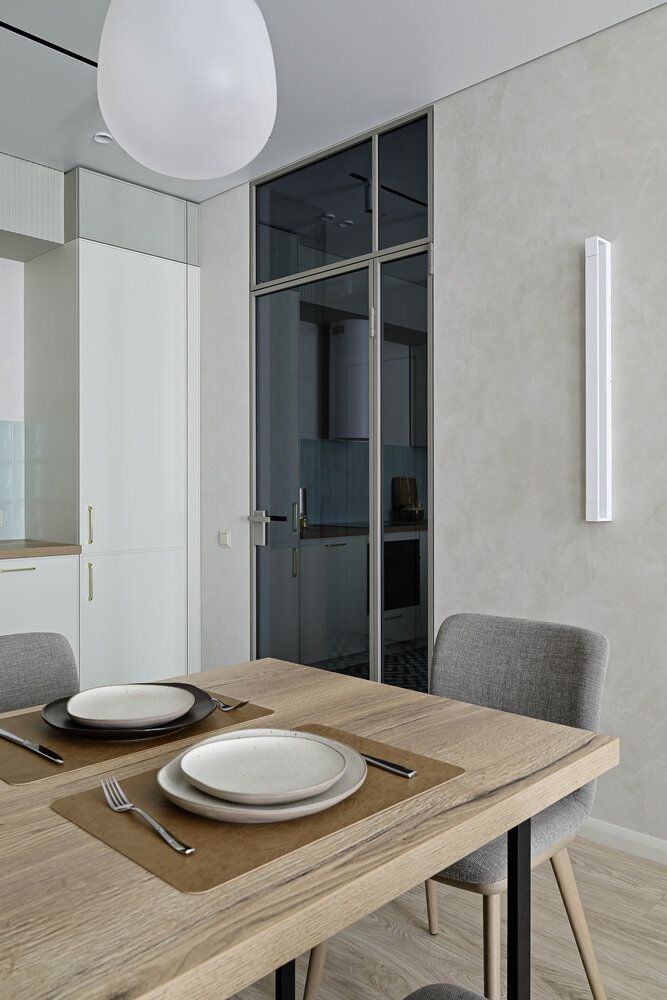 Фотография: Кухня и столовая в стиле Современный, Скандинавский, Квартира, Проект дня, Пенза, 3 комнаты, 60-90 метров, Ольга Писарькова – фото на INMYROOM Фотография: Кухня и столовая в стиле Современный, Скандинавский, Квартира, Проект дня, Пенза, 3 комнаты, 60-90 метров, Ольга Писарькова – фото на INMYROOM