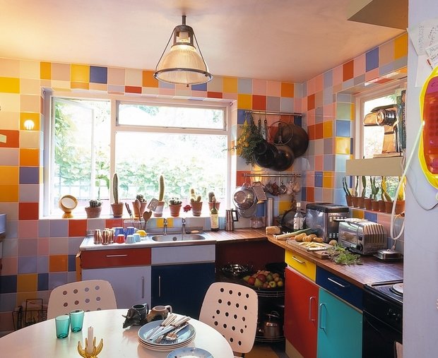 Фотография: Кухня и столовая в стиле Современный, Квартира, Цвет в интерьере, Дома и квартиры – фото на INMYROOM