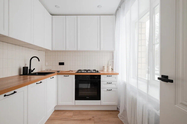 Фотография: Кухня и столовая в стиле Современный, Минимализм, Проект дня, Блочный дом, 3 комнаты, 40-60 метров, Москав, II 29-3 – фото на INMYROOM