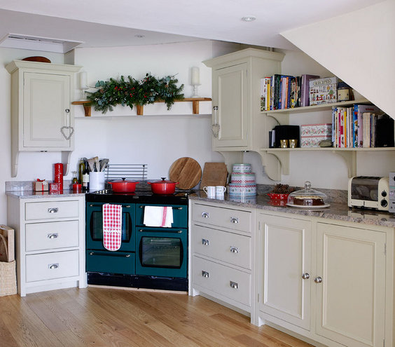 Фотография: Кухня и столовая в стиле Прованс и Кантри, Классический, Современный, Декор интерьера, DIY, Интерьер комнат, Текстиль, Тема месяца – фото на INMYROOM