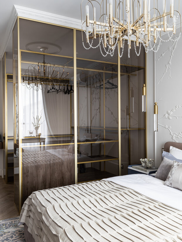 Фотография: Спальня в стиле Классический, Современный, Квартира, Проект дня, Москва, Монолитный дом, 1 комната, 40-60 метров, Алина Мурашова – фото на INMYROOM