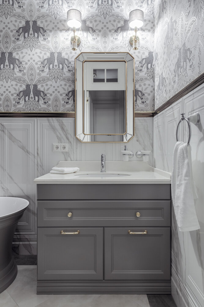 Фотография: Ванная в стиле Классический, Современный, Эклектика, Квартира, Проект недели, Москва, Кирпичный дом, 4 и больше, Более 90 метров, Анастасия Меньшонкова – фото на INMYROOM Фотография: Ванная в стиле Классический, Современный, Эклектика, Квартира, Проект недели, Москва, Кирпичный дом, 4 и больше, Более 90 метров, Анастасия Меньшонкова – фото на INMYROOM