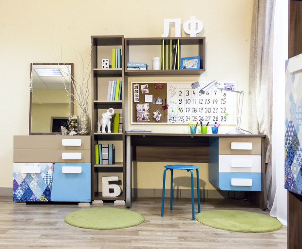Фото из портфолио Рабочее место школьника – фотографии дизайна интерьеров на INMYROOM