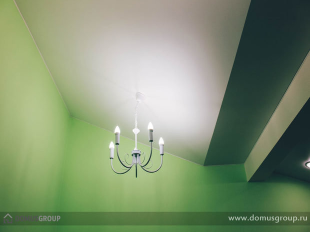 Фото из портфолио Натяжные потолки в коттедже – фотографии дизайна интерьеров на INMYROOM