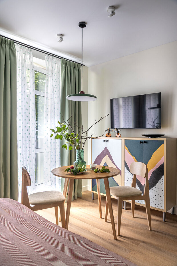 Фотография: Гостиная в стиле Современный, Малогабаритная квартира, Квартира, Студия, Проект дня, Татьяна Иванова, до 40 метров, Ярославль, современный с элементами ретро, фото интерьера, дизайн интерьера фото – фото на INMYROOM