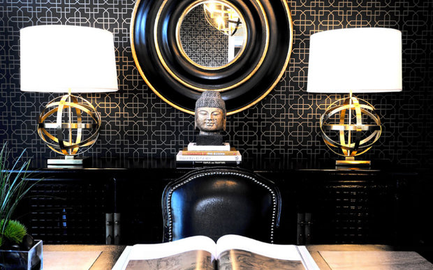 Фотография: Декор в стиле Классический, Восточный, Эклектика, Скандинавский, Аксессуары, Интерьер комнат, Мебель и свет, Цвет в интерьере, Советы, Белый, Минимализм, Светильники, Зеркало, Подсветка – фото на INMYROOM