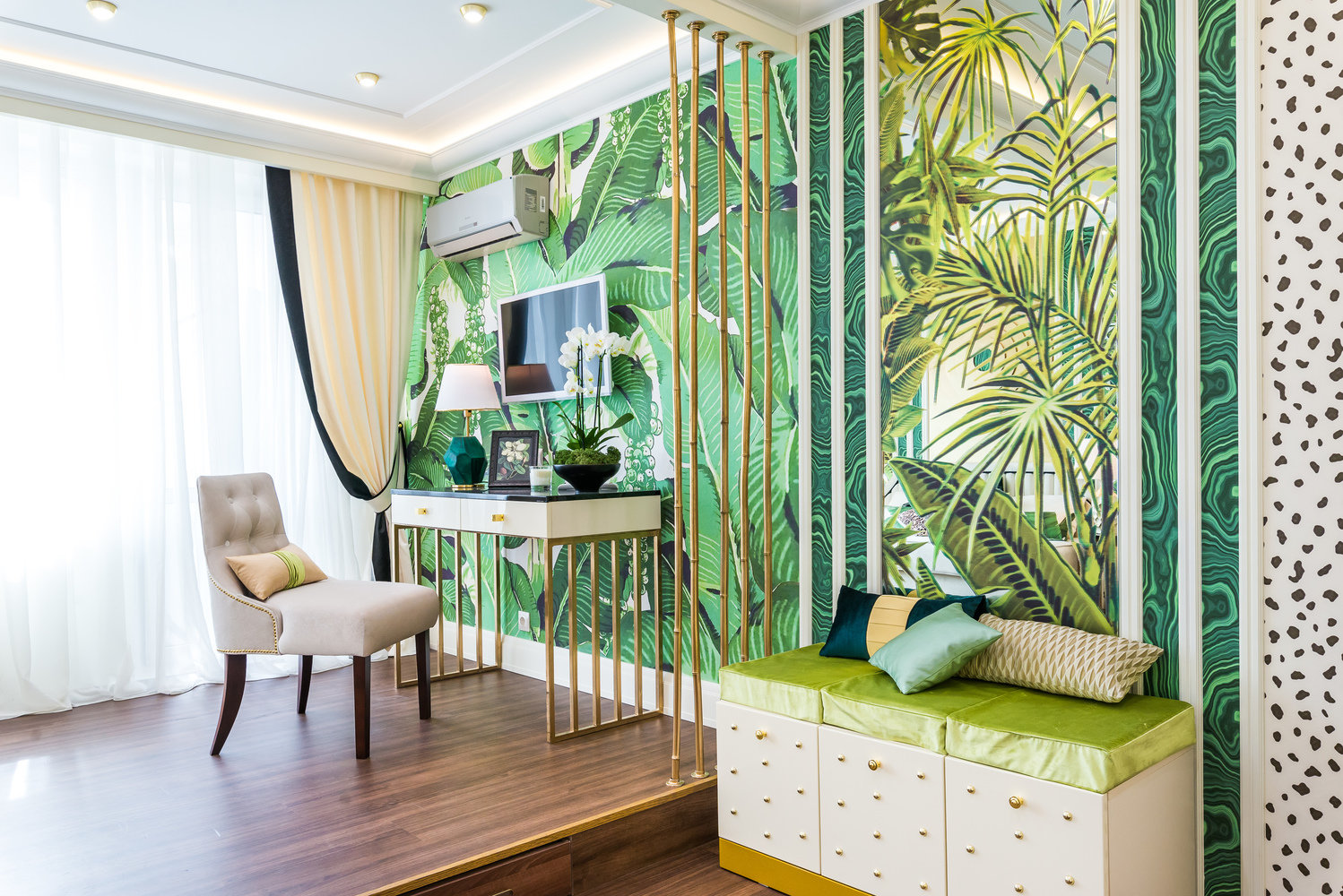 Фото из портфолио ЗОЛОТЫЕ ДЖУНГЛИ – фотографии дизайна интерьеров на INMYROOM Фото из портфолио ЗОЛОТЫЕ ДЖУНГЛИ – фотографии дизайна интерьеров на INMYROOM