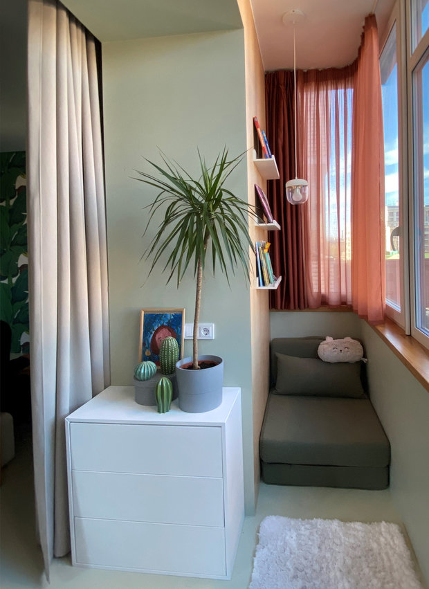 Фотография: Балкон в стиле Современный, Квартира, Советы, Samsung, 1 комната, до 40 метров, Монолитно-кирпичный, the frame – фото на INMYROOM