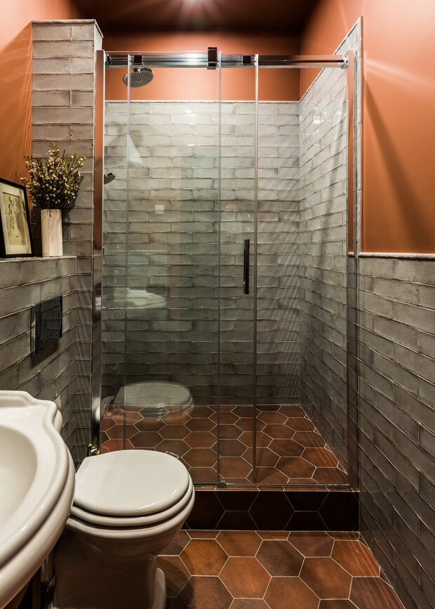 Фотография: Ванная в стиле Лофт, Современный, Эклектика, Дом, Проект дня, Дом и дача, Московская область, 3 комнаты, Более 90 метров, Индивидуальный проект, Винтажный, Ольга Айсина – фото на INMYROOM