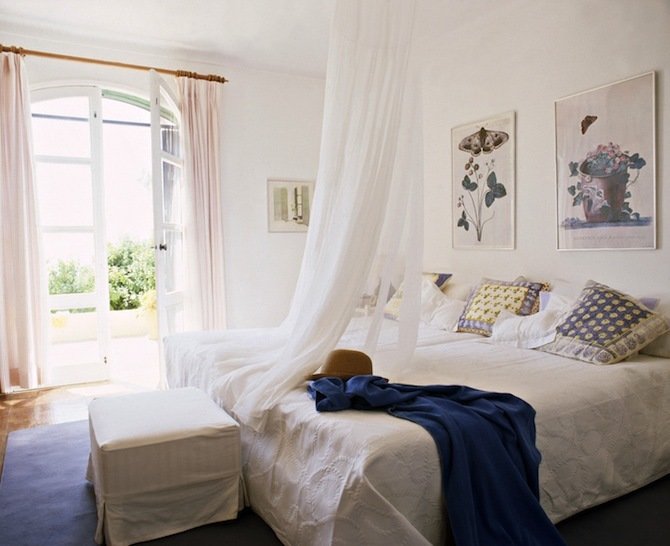 Фотография: Спальня в стиле Скандинавский, Декор интерьера, Мебель и свет, Балдахин – фото на INMYROOM