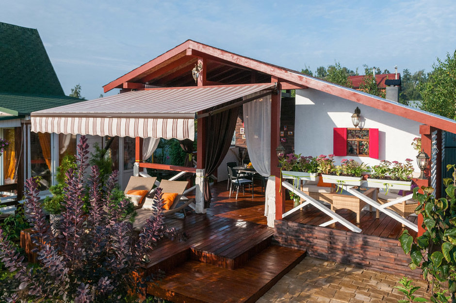 Дизайн: Елена Кунците Дизайн: Елена Кунците