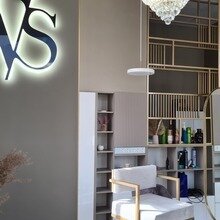 Фото из портфолио Салон красоты Вигена Степаняна – фотографии дизайна интерьеров на INMYROOM