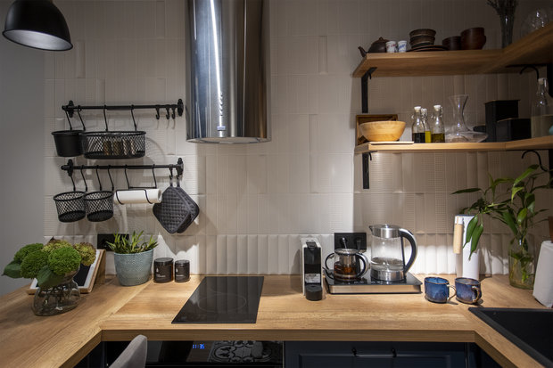 Фотография: Кухня и столовая в стиле Современный, Квартира, Проект недели, Казань, 2 комнаты, 40-60 метров, Davydov Studio, Родион Давыдов – фото на INMYROOM