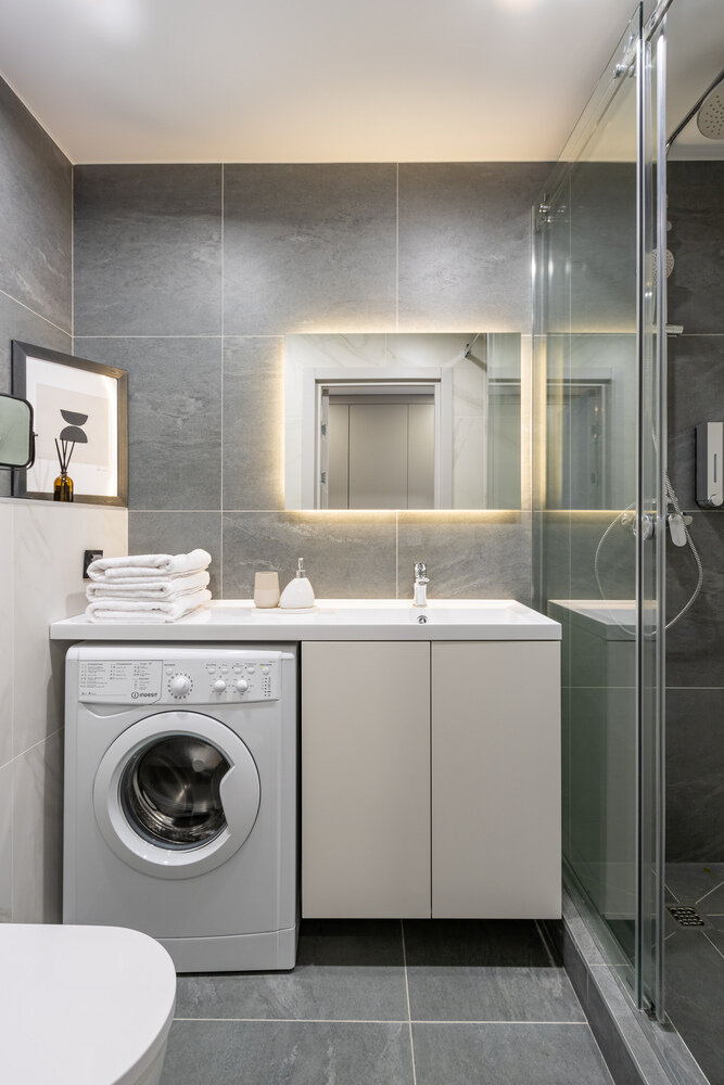 Фотография: Ванная в стиле Современный, Минимализм, Малогабаритная квартира, Квартира, Студия, Советы, Санкт-Петербург, Монолитный дом, до 40 метров, Виктория Бутвина – фото на INMYROOM Фотография: Ванная в стиле Современный, Минимализм, Малогабаритная квартира, Квартира, Студия, Советы, Санкт-Петербург, Монолитный дом, до 40 метров, Виктория Бутвина – фото на INMYROOM