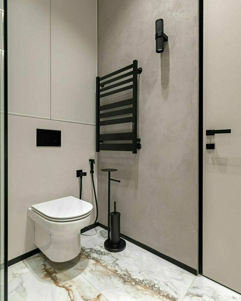 Фотография: в стиле , Ванная, Советы, интерьер ванной, дизайн ванной комнаты, хранение в ванной комнате, обустройство маленькой ванной комнаты, планировка ванной, ванная комната, как сделать ванную комфортной, удобная ванная, как сделать ванную уютнее, душ в ванной, интерьер ванной комнаты, обустроить ванную комнату, ремонты ванной комнаты, маленькая ванная комната – фото на INMYROOM