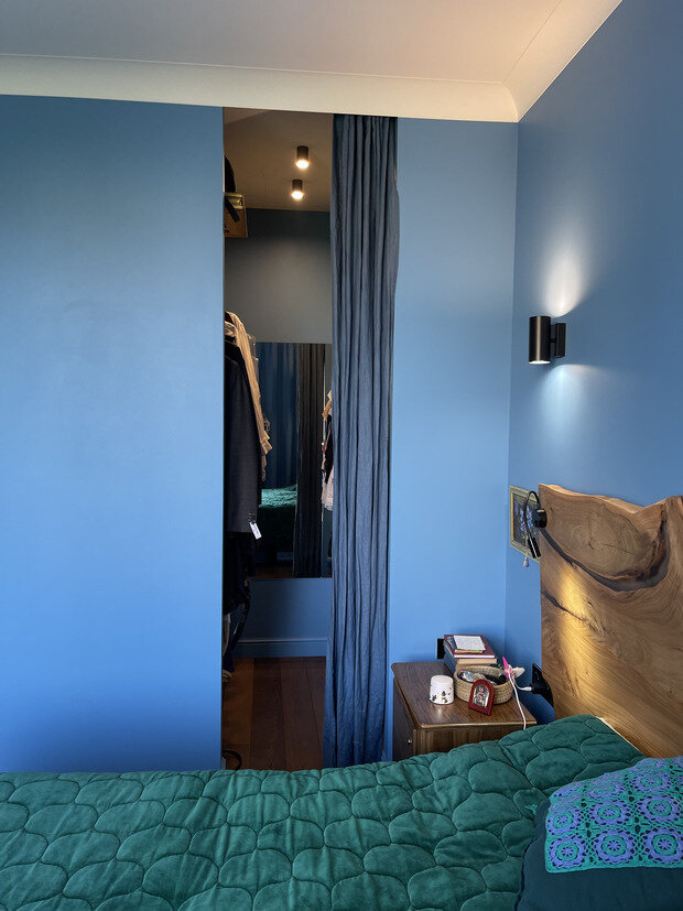 Фотография: Спальня в стиле Современный, Эклектика, Винтажный, Ремонт на практике – фото на INMYROOM