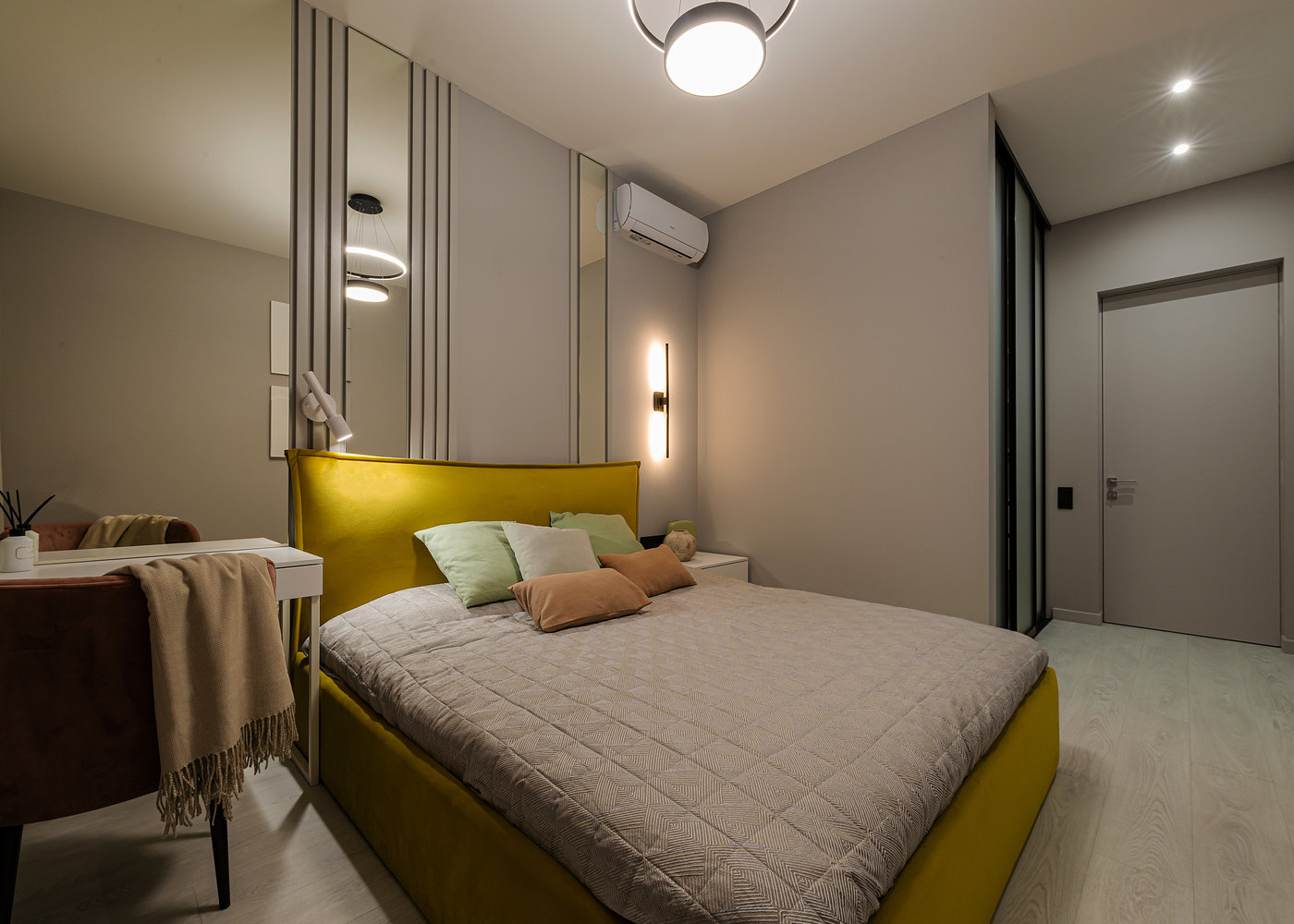 Фотография: Спальня в стиле Современный, Минимализм, Скандинавский, Квартира, Проект недели, Ростов-на-Дону, 4 и больше, Более 90 метров, L.I.S.T., Ирина Власова – фото на INMYROOM