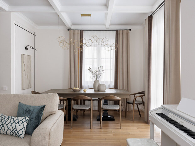 Фотография: Кухня и столовая в стиле Современный, Дом, Проект дня, Дом и дача, Казань, Кирпичный дом, 4 и больше, Более 90 метров, классический с современными элементами, Айгуль Калимуллина – фото на INMYROOM