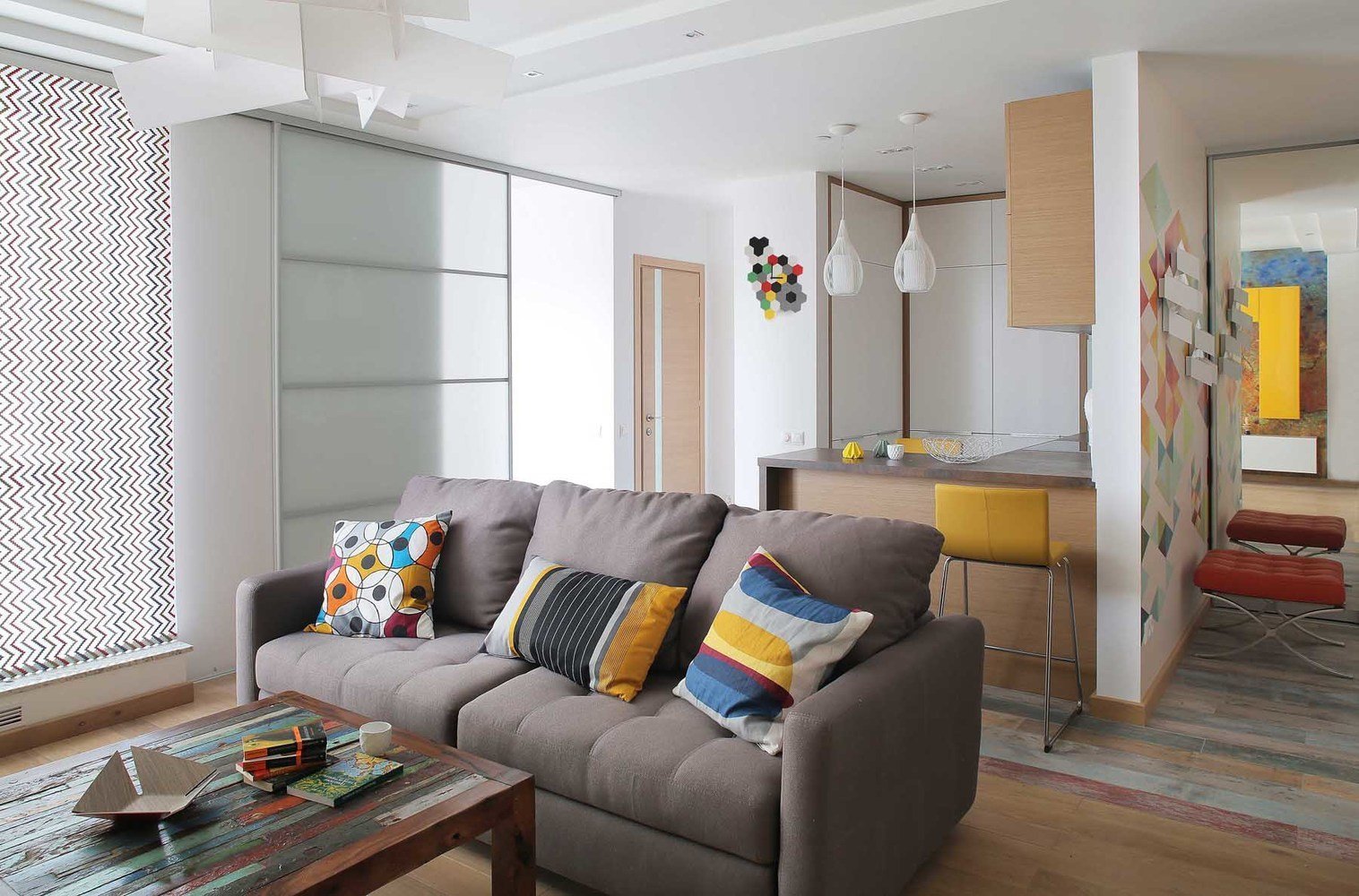 Фотография: Гостиная в стиле Современный, Квартира, Студия, Проект недели, Оксана Олейник, 40-60 метров, Монолитно-кирпичный – фото на INMYROOM