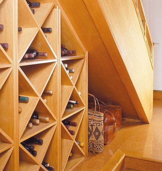 Фотография: в стиле Современный, Гардеробная, Декор интерьера, Хранение, Декор дома, Лестница, Гардероб – фото на INMYROOM Фотография: в стиле Современный, Гардеробная, Декор интерьера, Хранение, Декор дома, Лестница, Гардероб – фото на INMYROOM