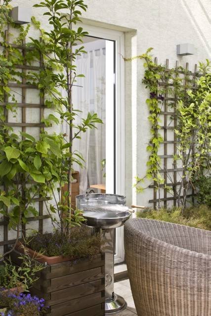 Фотография: Флористика в стиле , Балкон, Декор интерьера, DIY, Дом, Стиль жизни, Цветы, специальная тема: балконы – фото на INMYROOM