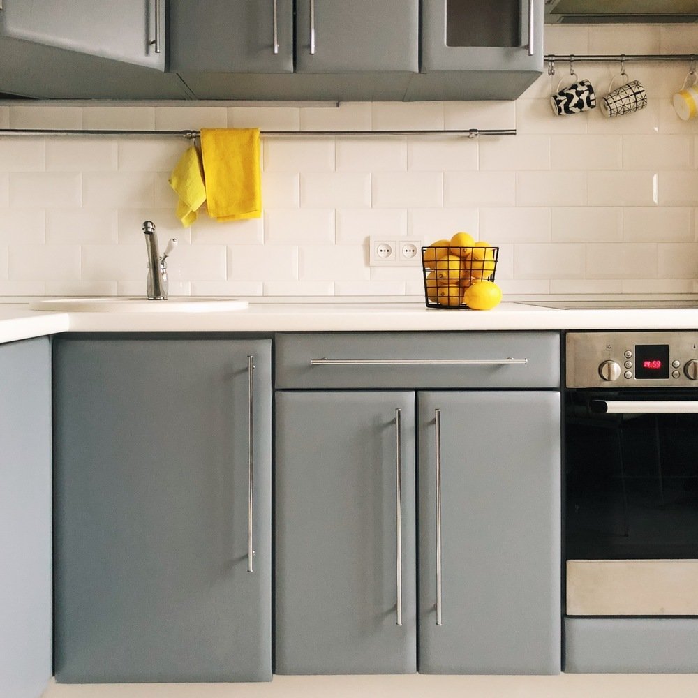 Фотография: Кухня и столовая в стиле Современный, DIY, работа с краской, Саша Мершиев – фото на INMYROOM Фотография: Кухня и столовая в стиле Современный, DIY, работа с краской, Саша Мершиев – фото на INMYROOM