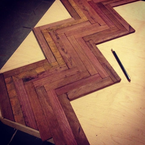 Фотография: Спальня в стиле Современный, Кухня и столовая, Классический, Эклектика, Декор интерьера, Квартира, США, Интерьерный стиль, Дизайн интерьера, Декор, Белый, Переделка, Ремонт, Серый, ИКЕА, паркет, отделка, отделка пола, косметический ремонт, экспресс-ремонт – фото на INMYROOM Фотография: Спальня в стиле Современный, Кухня и столовая, Классический, Эклектика, Декор интерьера, Квартира, США, Интерьерный стиль, Дизайн интерьера, Декор, Белый, Переделка, Ремонт, Серый, ИКЕА, паркет, отделка, отделка пола, косметический ремонт, экспресс-ремонт – фото на INMYROOM