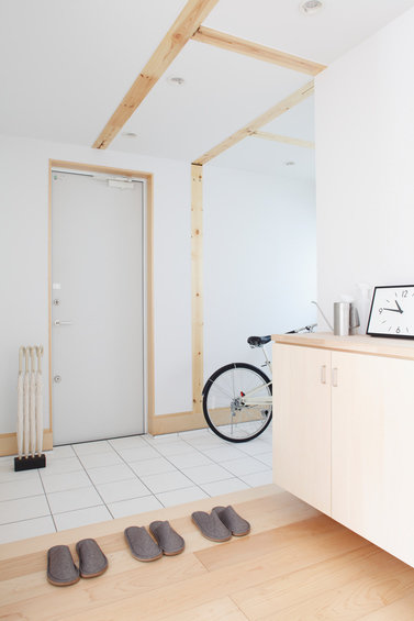 Фотография: Прихожая в стиле Эко, Дом, Дома и квартиры, Япония – фото на INMYROOM Фотография: Прихожая в стиле Эко, Дом, Дома и квартиры, Япония – фото на INMYROOM