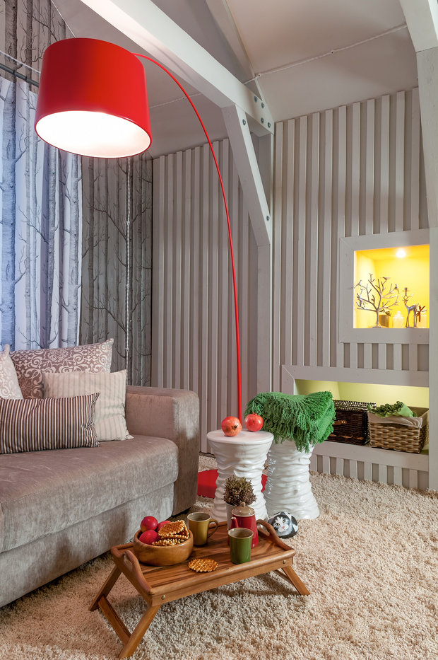 Фотография: Гостиная в стиле Скандинавский, Интерьер комнат, Мансарда – фото на INMYROOM