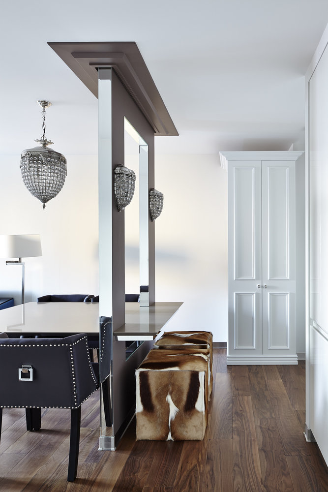 Фотография: Кухня и столовая в стиле Современный, Минимализм, Квартира, Проект недели, Москва, Кирпичный дом, 1 комната, 40-60 метров, Студия TS Design – фото на INMYROOM Фотография: Кухня и столовая в стиле Современный, Минимализм, Квартира, Проект недели, Москва, Кирпичный дом, 1 комната, 40-60 метров, Студия TS Design – фото на INMYROOM