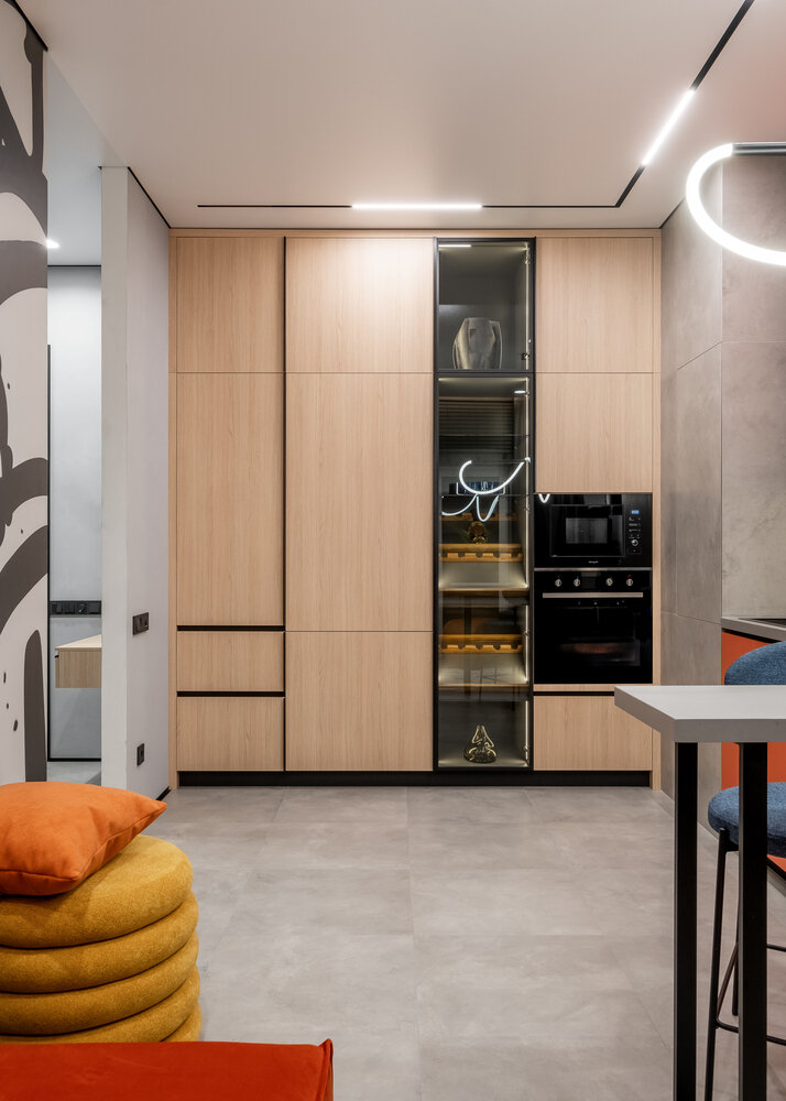 Фотография: Кухня и столовая в стиле Современный, Квартира, Проект дня, Москва, 2 комнаты, 60-90 метров, современный с элементами минимализма и арт-деко, Маргарита Макурина – фото на INMYROOM Фотография: Кухня и столовая в стиле Современный, Квартира, Проект дня, Москва, 2 комнаты, 60-90 метров, современный с элементами минимализма и арт-деко, Маргарита Макурина – фото на INMYROOM