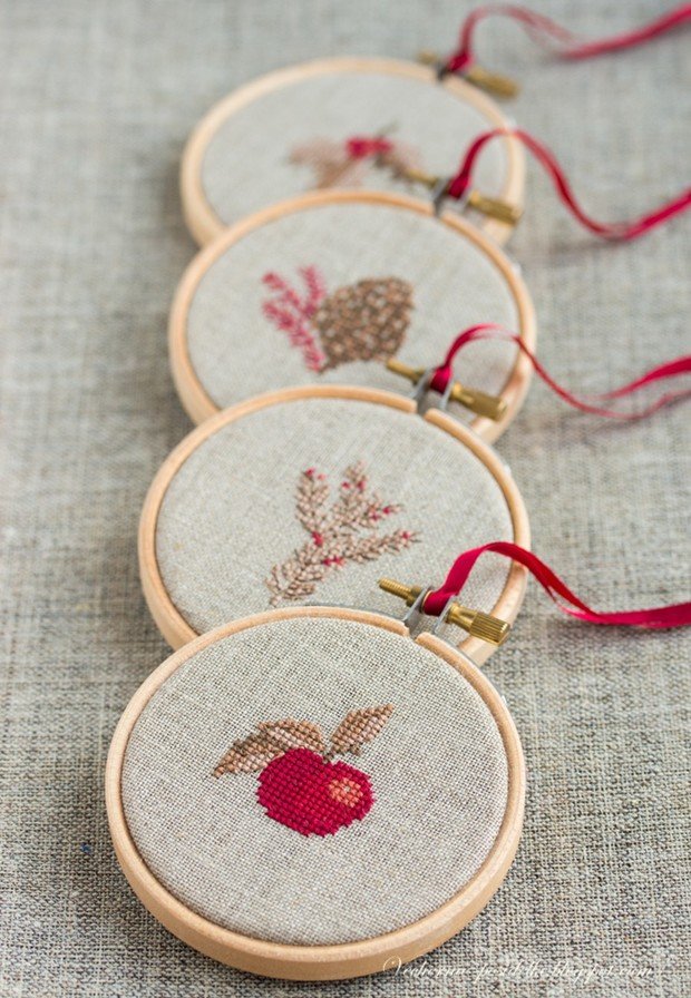 Фотография: Аксессуары в стиле Прованс и Кантри, Декор интерьера, Дом, Декор дома, Цветы, Вышивка – фото на INMYROOM