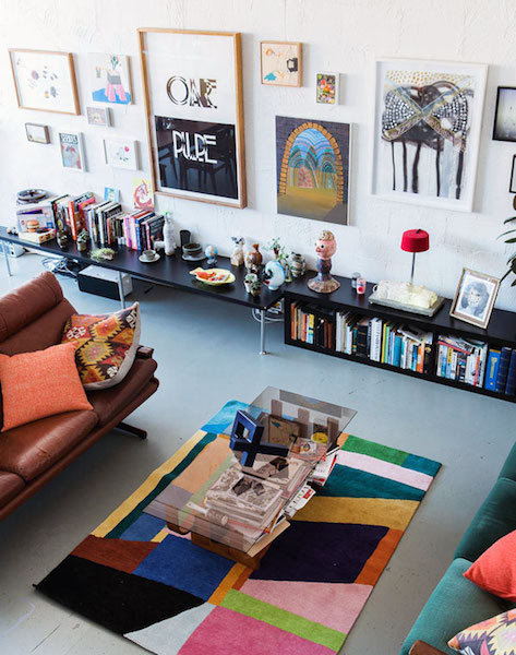 Фотография: Гостиная в стиле Скандинавский, Декор интерьера, Мебель и свет, Цвет в интерьере, Ковер – фото на INMYROOM