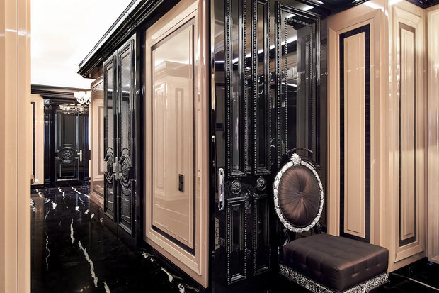 Фото из портфолио Глянцевые двери и стеновые панели для квартиры в ар деко – фотографии дизайна интерьеров на INMYROOM