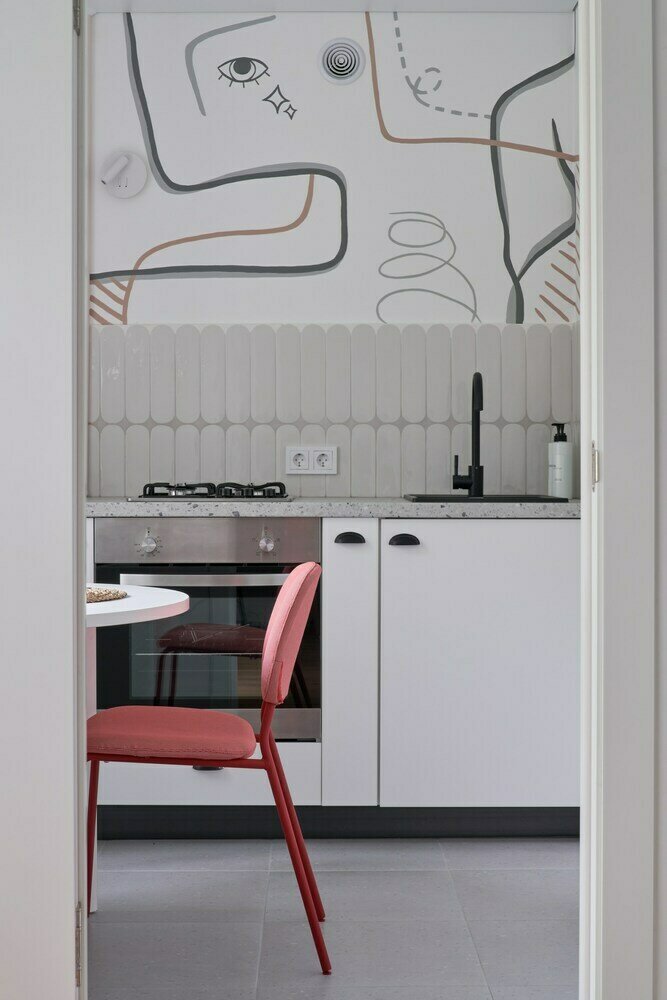 Фотография: Кухня и столовая в стиле Скандинавский, Современный, Минимализм, Малогабаритная квартира, Квартира, Проект недели, Лобня, Кирпичный дом, 1 комната, до 40 метров, Анастасия Финько – фото на INMYROOM