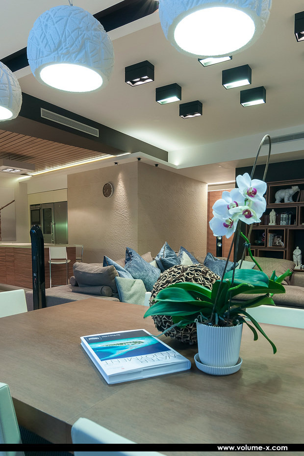 Фото из портфолио Современная квартира – фотографии дизайна интерьеров на INMYROOM