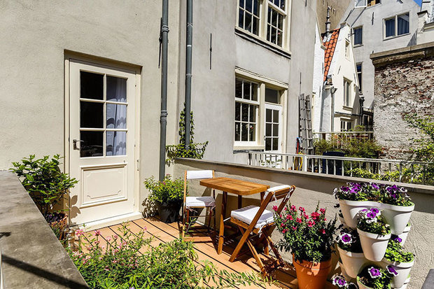 Фотография: Балкон в стиле Скандинавский, Лофт, Современный, Декор интерьера, Архитектура, Планировки, Белый, Бежевый, Более 90 метров – фото на INMYROOM