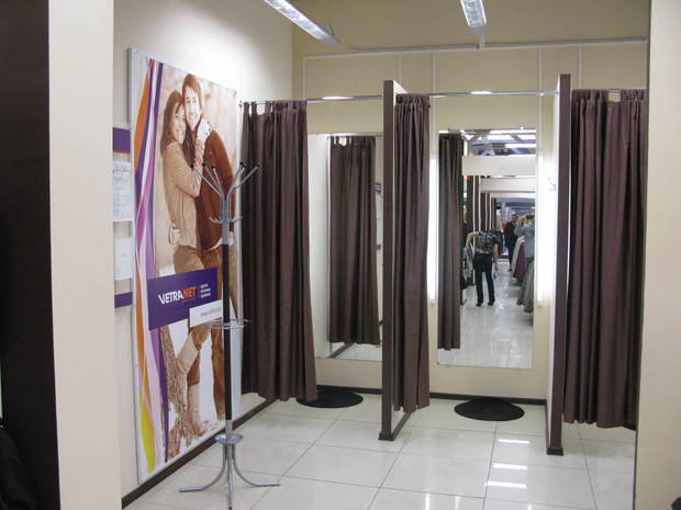Фото из портфолио магазин одежды – фотографии дизайна интерьеров на InMyRoom.ru