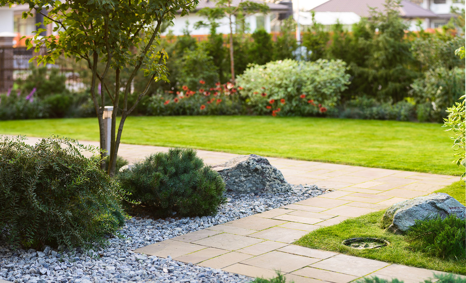 Фотография: Ландшафт в стиле , Советы, садовая дорожка, как обустроить дачный участок, Derevo Park, Дорожки в саду – фото на INMYROOM