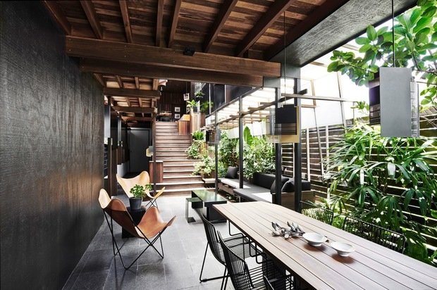 Фото из портфолио Модернизированный бревенчатый дом – фотографии дизайна интерьеров на INMYROOM