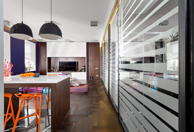 Фотография: Кухня и столовая в стиле Хай-тек, Малогабаритная квартира, Квартира, Дома и квартиры, Перепланировка – фото на INMYROOM