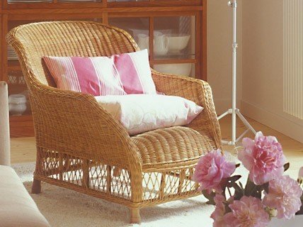 Фотография: Мебель и свет в стиле Прованс и Кантри, Гостиная, Квартира, Дома и квартиры, Переделка – фото на INMYROOM