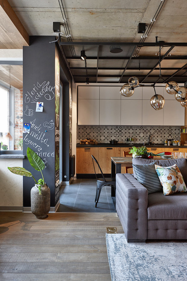 Фотография: Кухня и столовая в стиле Лофт, Квартира, Советы, Отделка стен, Loggia, покраска стен, декоративная отделка стен – фото на INMYROOM