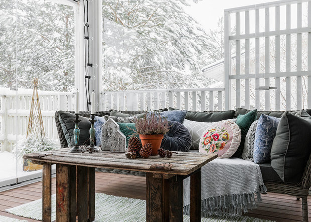 Фото из портфолио Остекление террас – фотографии дизайна интерьеров на INMYROOM