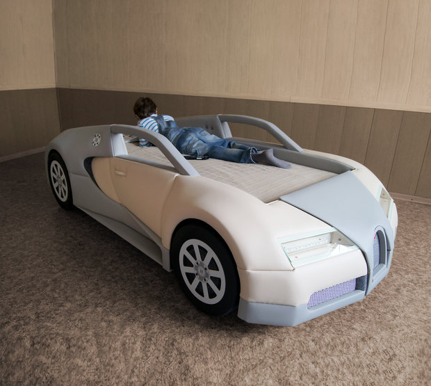 Фото из портфолио Уникальная детская кровать-машина BugaTTi Veyron от R.O.M.-Dekor – фотографии дизайна интерьеров на INMYROOM