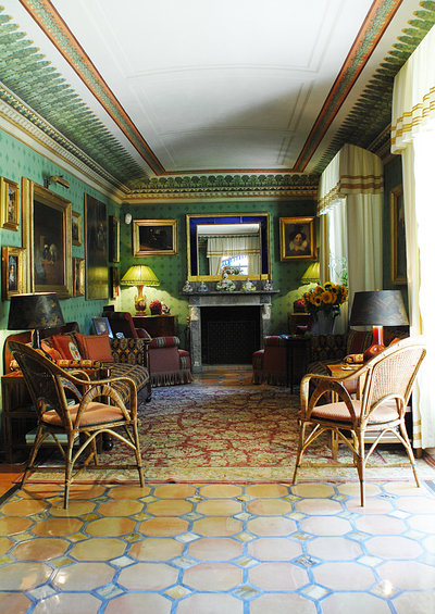 Фотография: Гостиная в стиле Восточный, Дома и квартиры, Интерьеры звезд, Moscow Sotheby's International Realty – фото на INMYROOM