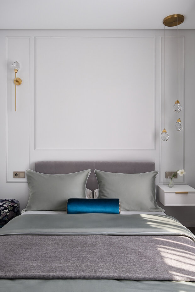 Фотография: Спальня в стиле Современный, Малогабаритная квартира, Квартира, Проект дня, Пермь, Монолитный дом, 2 комнаты, до 40 метров, современный с элементами классики и минимализмом, Арина Гринберг – фото на INMYROOM