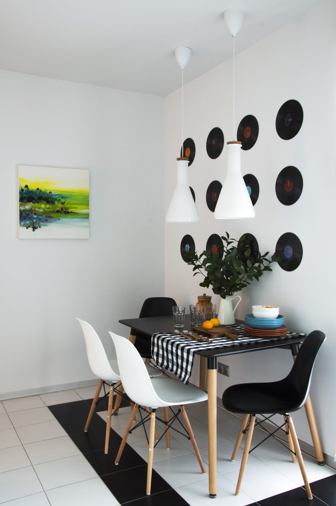 Фотография: Кухня и столовая в стиле Скандинавский, Современный, Декор интерьера, Квартира, Проект недели, Московская область, Наталия Чайка, Александра Морозова, Балашиха, ЖК «Акварели», Монолитный дом, 3 комнаты, 60-90 метров, Григорий Севастьянов, Studio 8 – фото на INMYROOM Фотография: Кухня и столовая в стиле Скандинавский, Современный, Декор интерьера, Квартира, Проект недели, Московская область, Наталия Чайка, Александра Морозова, Балашиха, ЖК «Акварели», Монолитный дом, 3 комнаты, 60-90 метров, Григорий Севастьянов, Studio 8 – фото на INMYROOM