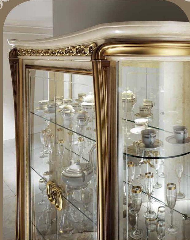 Фото из портфолио Мебель Италии Arredo Classic (спальни, гостиные, кабинеты, мягкая) – фотографии дизайна интерьеров на INMYROOM
