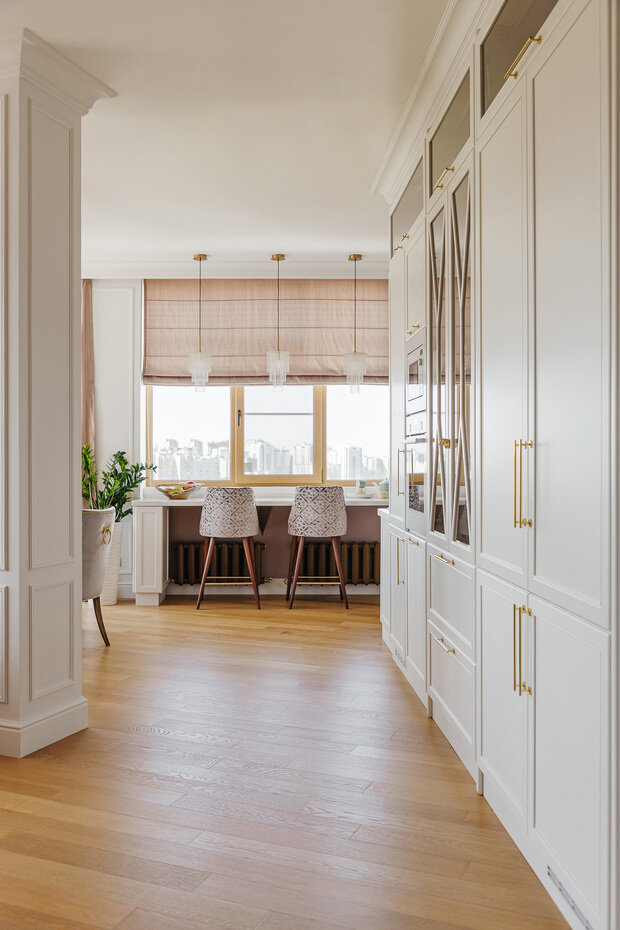 Фотография: Кухня и столовая в стиле Классический, Современный, Эклектика, Квартира, Проект недели, Кирпичный дом, 4 и больше, Более 90 метров, Владимир, Полина Глебова – фото на INMYROOM